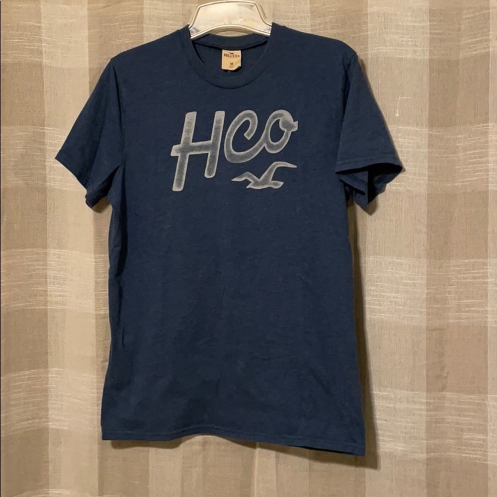 Hollister Tee